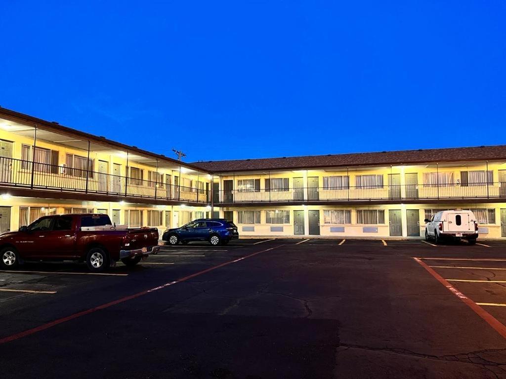 Budget Inn & Suites Amarillo Exteriör bild